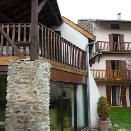 House Au Pied De Beille